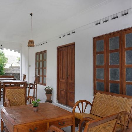 Hotel Oyo 287 Rumah Eyang Near Rsud Kota Yogyakarta Exteriér fotografie