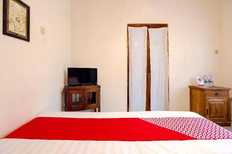 Hotel Oyo 287 Rumah Eyang Near Rsud Kota Yogyakarta Exteriér fotografie